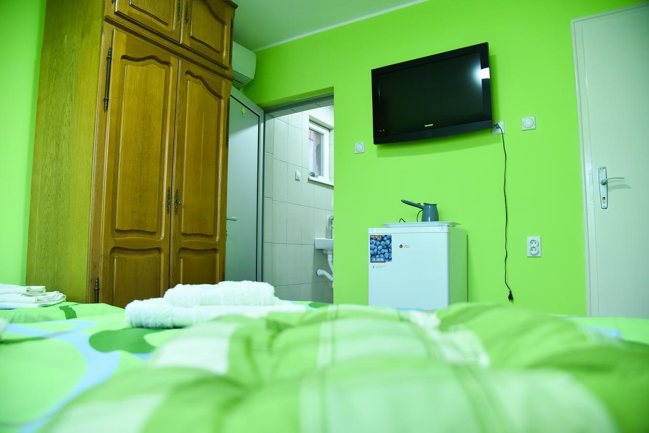 Prenociste Pilot Otel Ni Dış mekan fotoğraf
