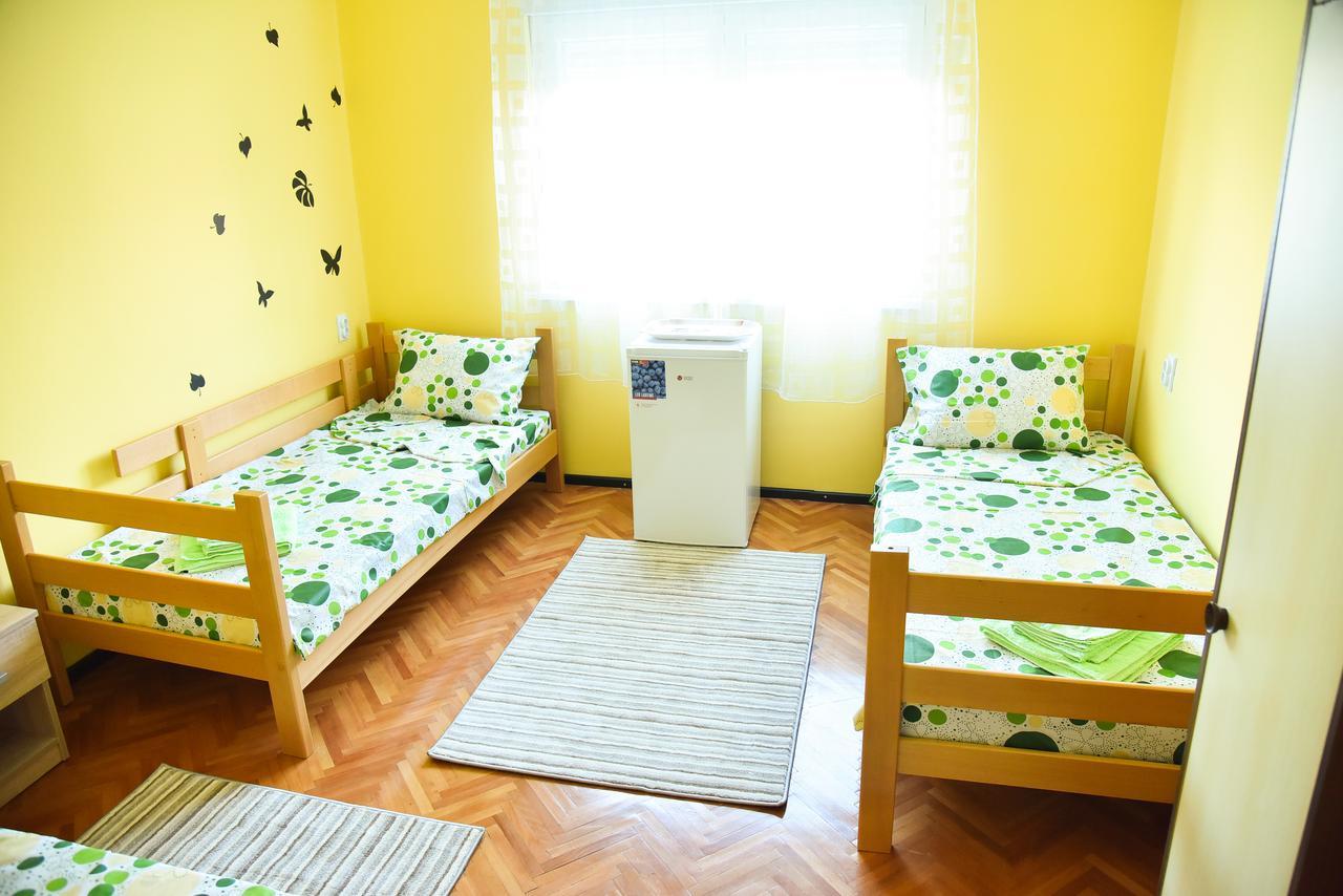 Prenociste Pilot Otel Ni Dış mekan fotoğraf